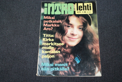 Intro lehti 9/71