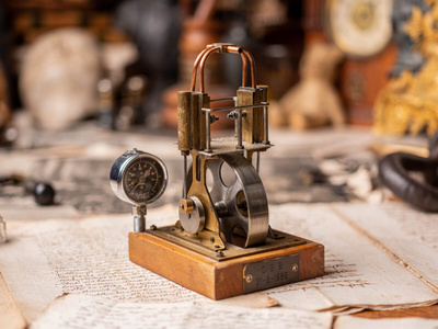 Miniatyyri höyrykone ”steam”