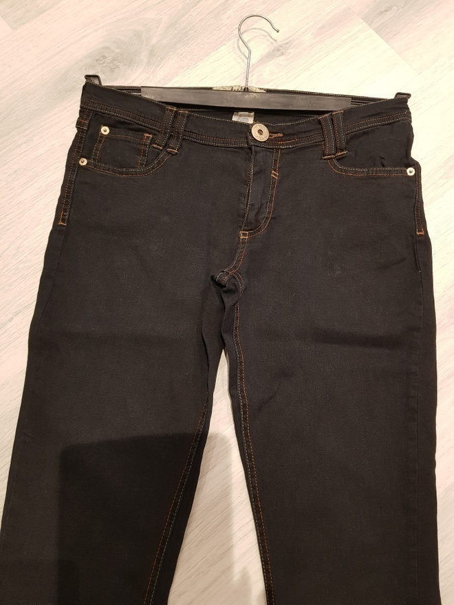 Mustat Tyte Jeans / Farkut - 30" / 30 tuumaa