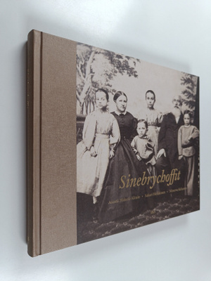 Anneli Mäkelä-Alitalo : Sinebrychoffit