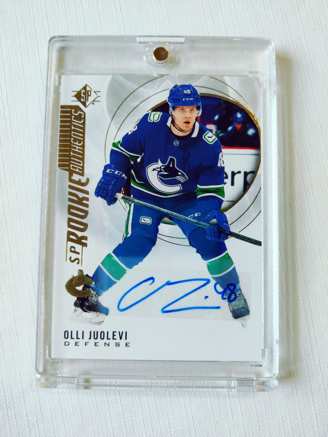 Olli Juolevi - 20-21 SP Autographed Rookie Authentics