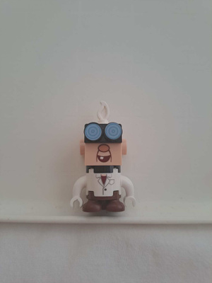 LEGO Professor E. Gadd