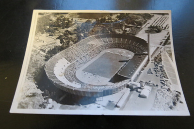 HELSINKI STADION 1952 KULKENUT KORTTI LEIMA JA POSTIMERKKI
