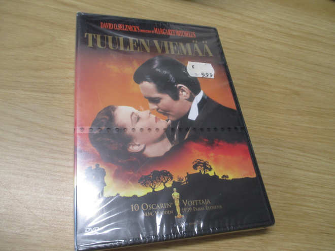 TUULEN VIEMÄÄ  DVD    *UUSI MUOVEISSA*