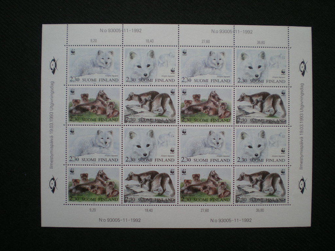 ** Postimerkkiarkki LaPe 1195-1198 Naaleja WWF