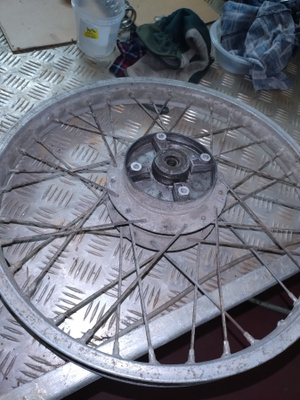 Monark / Crescent Topper takavanne
