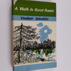 Vladimir Solouhin : A Walk in Rural Russia - pikkukuva 1