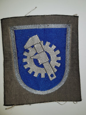 Koulutushaaramerkki: mekaanikko