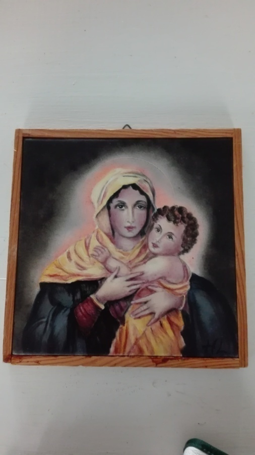 KAUNIS MADONNA JA LAPSI - KERAMIIKKATAULU