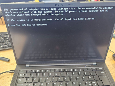 Lenovo Thinkpad X1 Carbon Gen 10 Core i7-1260P 32Gb 512SSD