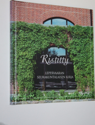 Ristitty : Leppävaaran seurakuntalaisen kirja