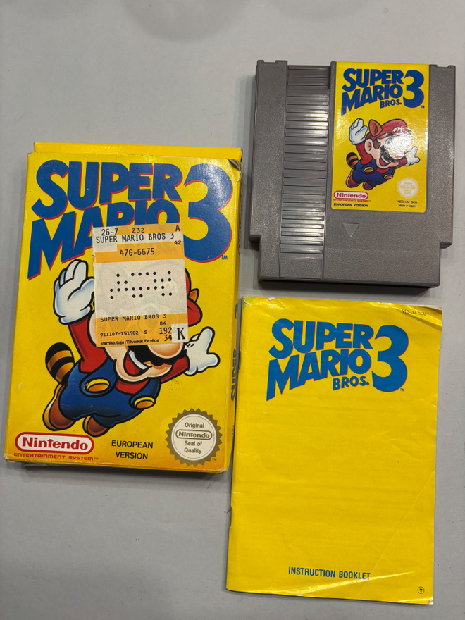 Nintendo peli Super Mario Bros 3