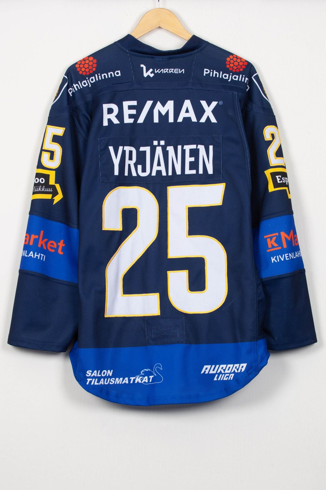 Kiekko-Espoo Kiira Yrjänen #25 kotipaita