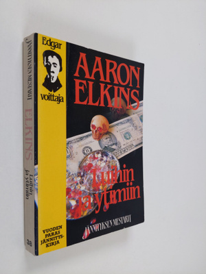 Aaron Elkins : Luihin ja ytimiin