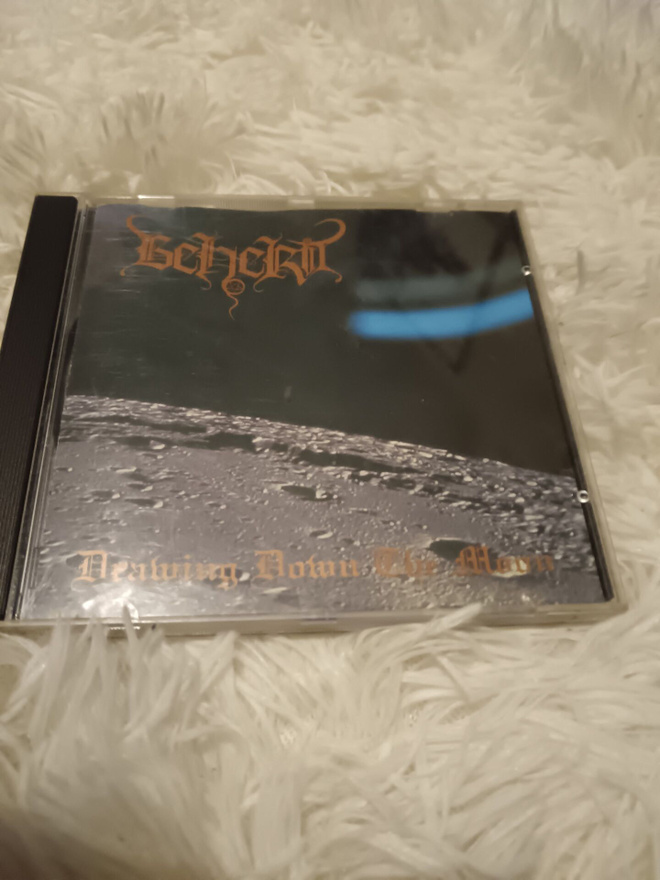 Beherit - Drawing Down the Moon cd