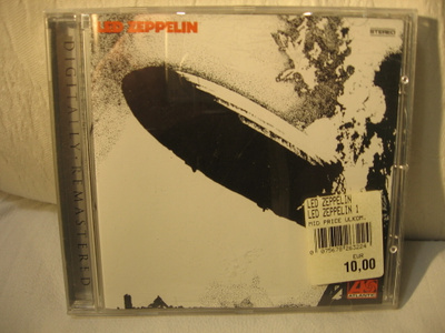 Led Zeppelin: Led Zeppelin CD.