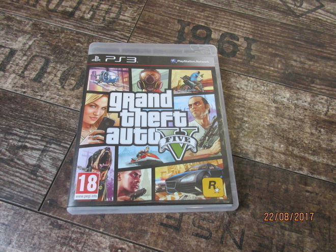 PS3 Grand Theft Auto V, CIB