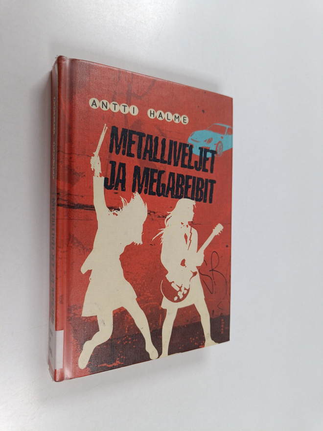 Antti Halme : Metalliveljet ja megabeibit