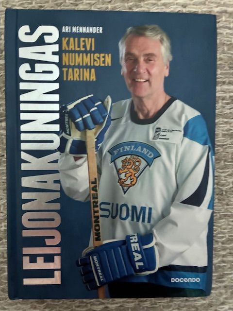 Leijonakuningas	kirja Kalevi Nummisesta
