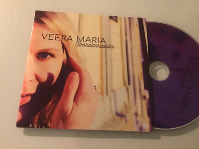 Veera Maria . Sirkkalankadulla CDS single