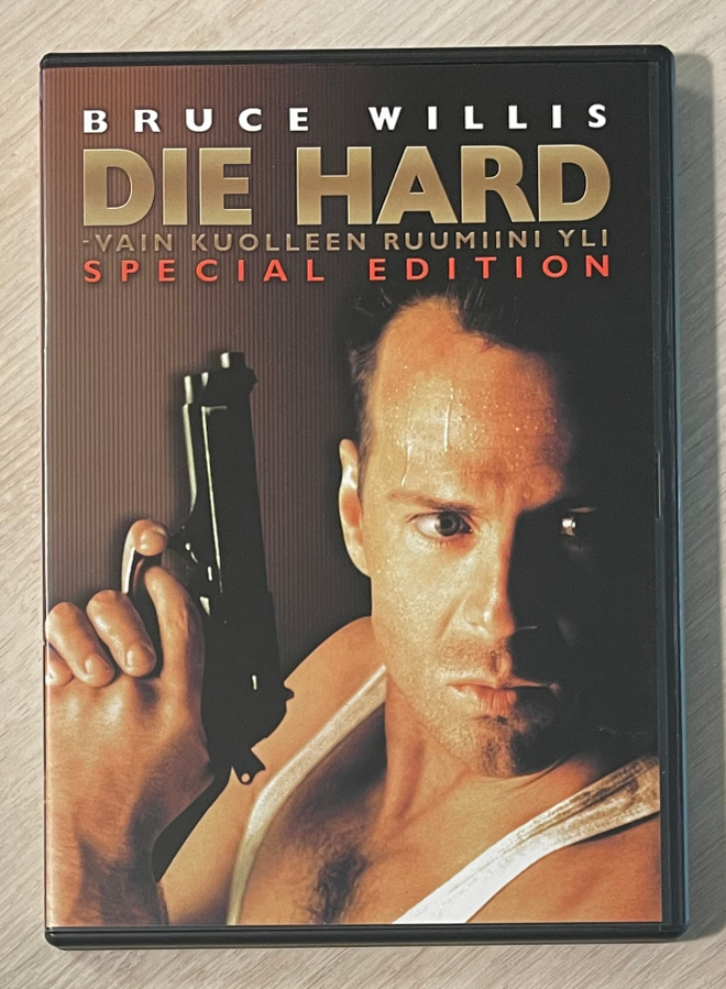 John McTiernan: DIE HARD (1988) Bruce Willis (2DVD) *UUSI*