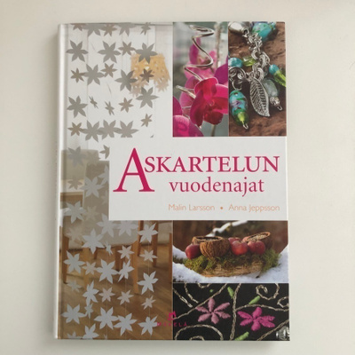 Malin Larsson : Askartelun vuodenajat
