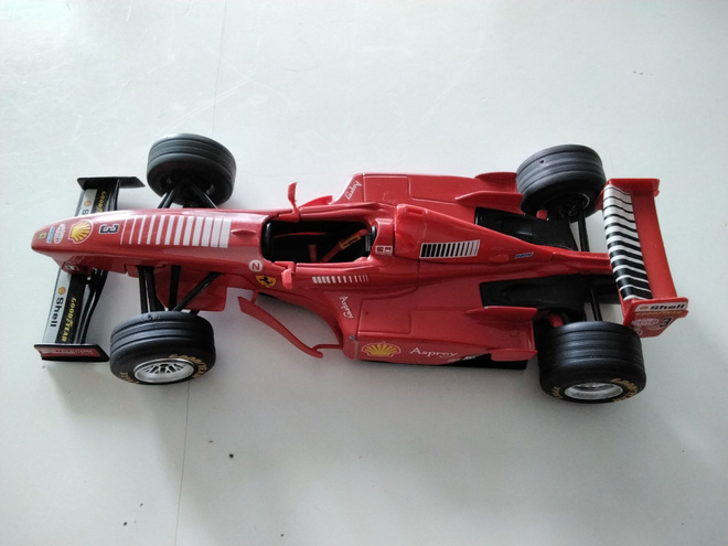 Vanhoja  formula ykkösten  malli autoja