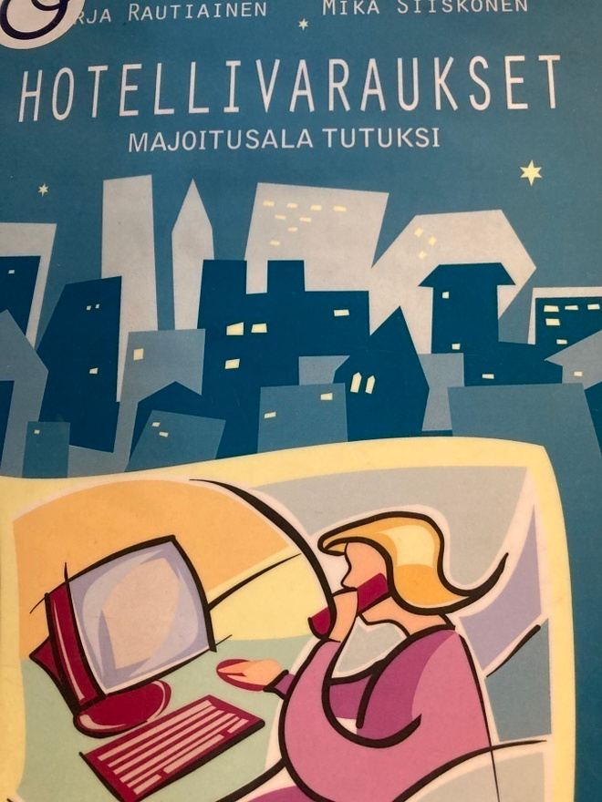 HOTELLIVARAUKSET - MAJOITUSALA TUTUKSI