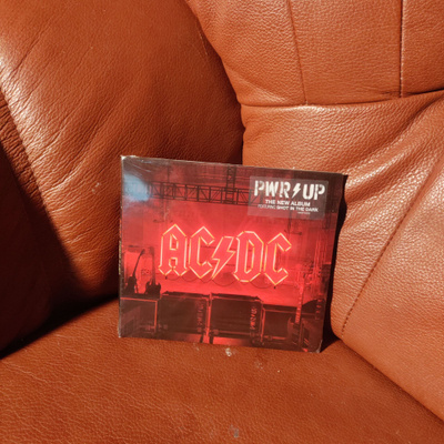 AC/DC-pwr up CD.