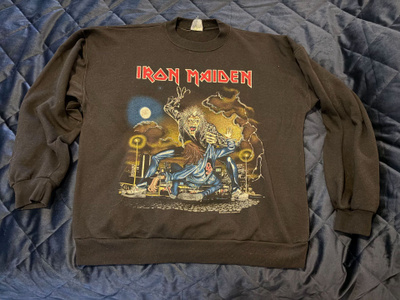 Iron Maiden -collegepusero 1990-kiertueelta, L-koko