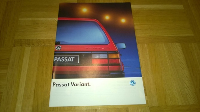 Esite Volkswagen Passat Variant 1990. VW