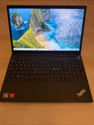 Lenovo ThinkPad E15 Gen 2 (Ryzen 3 4300U / 8 GB RAM / 256 GB