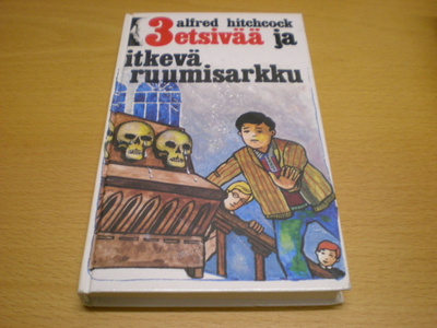 Alfred Hitchcock: 3 etsivää ja itkevä ruumisarkku