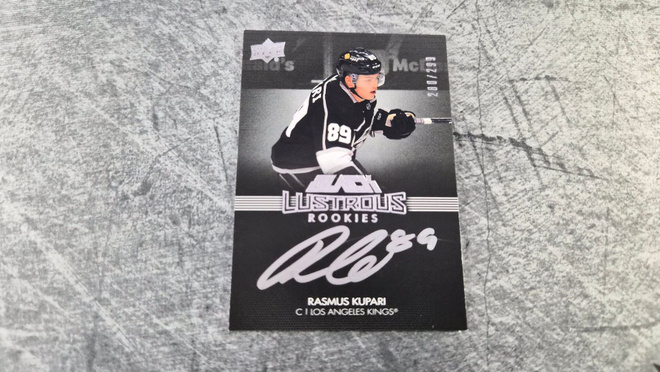 Rasmus Kupari 2021-22 Black Lustrous Rookies Auto