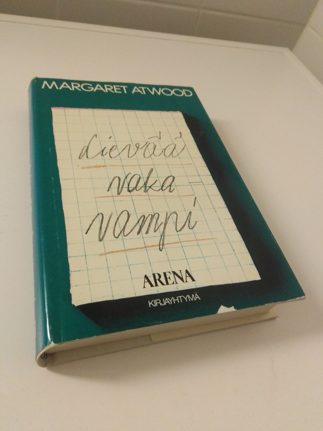 Margaret Atwood: Lievää vakavampi