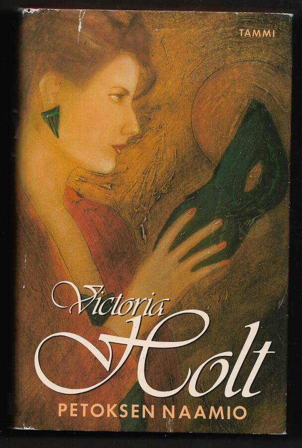 Holt, Victoria : Petoksen naamio