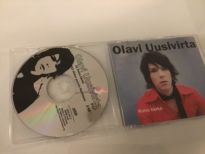 Olavi Uusivirta . Raivo härkä CDS single