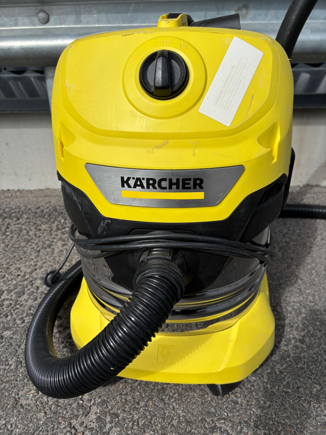 [T3162] Kärcher Märkä-kuivaimuri WD 4 S
