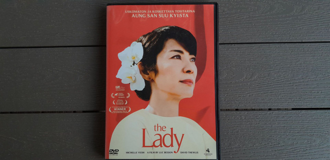 DVD: The Lady (Michelle Yeoh, O: Luc Besson 2011)