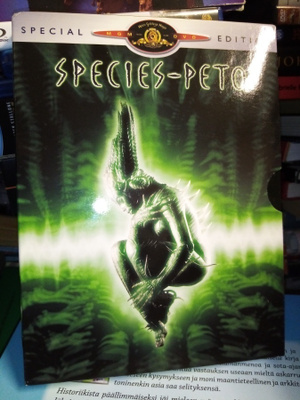 DVD SPECIES - PETO ( SIS POSTIKULU)