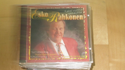 Esko Rahkonen - Kaksi Vuotta Rakkautta