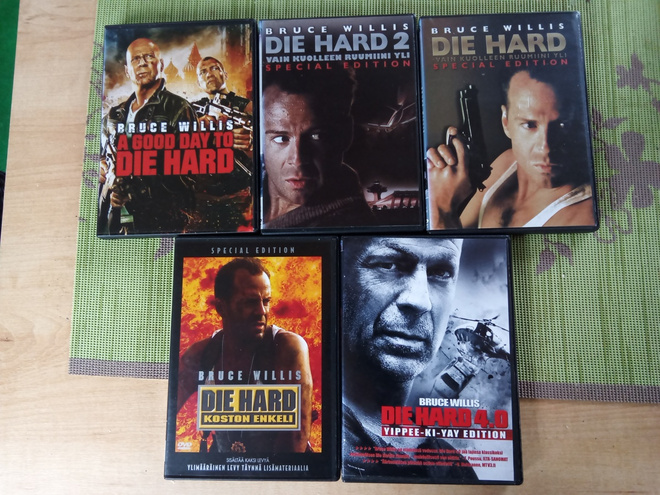 Bruce Willis Die Hard leffoja 5kpl