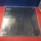 VAU!! - KONVEHTEJA KAROLIINALLE M-/EX- LP FIN -82 1.PAINOS - pikkukuva 2