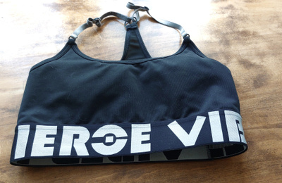 H&M urheiluliivit koko S fierge vibes