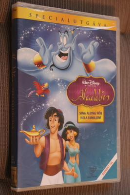 DVD Aladdin ( 1992 Disney uusi )
