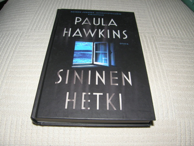 Paula Hawkins Sininen hetki  -sid