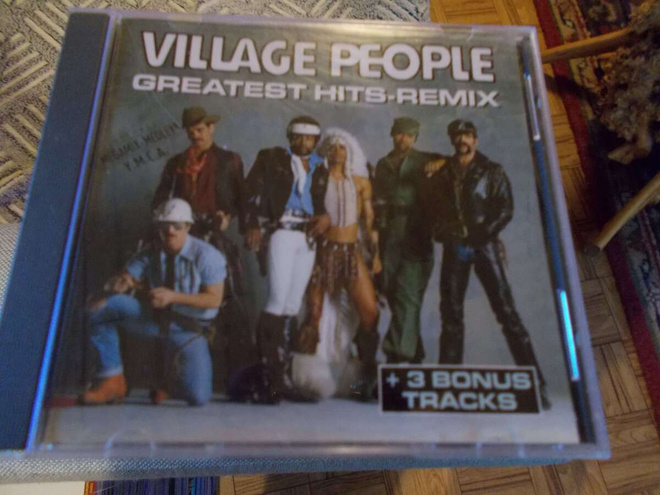 CD VILLAGE PEOPLE ** GREATEST HITS - REMIX **