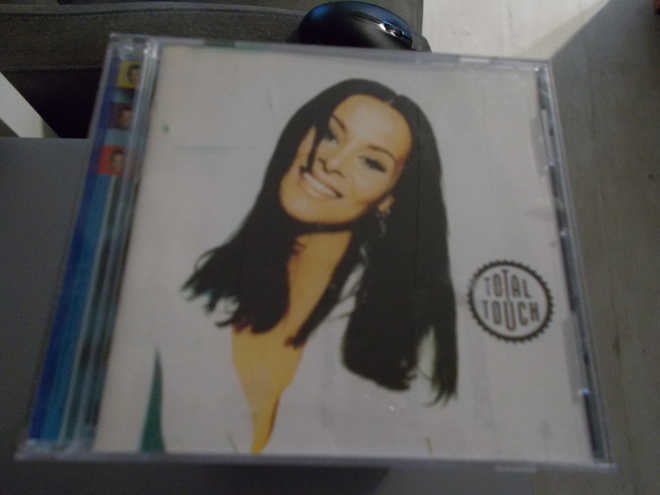 CD TOTAL TOUCH ** TOTAL TOUCH **