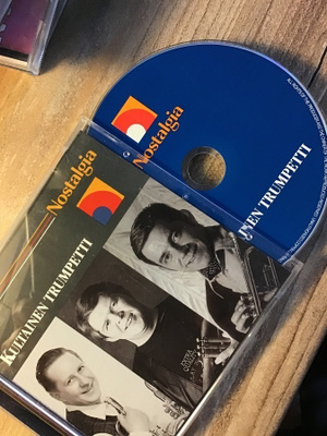 Nostalgia . Kultainen trumpetti CD
