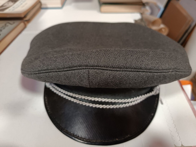Suomen armeija lippalakki, vanha malli